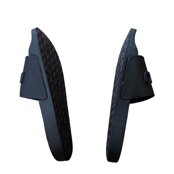 β’ New β’ FUBU Menβs Black Slides Size 7 - Picture 5 of 13
